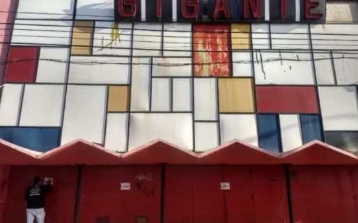 Clausuraron dos locales bailables por exceder su capacidad