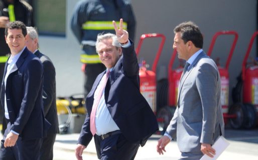 Alberto Fernández estableció por DNU la doble indemnización por 180 días