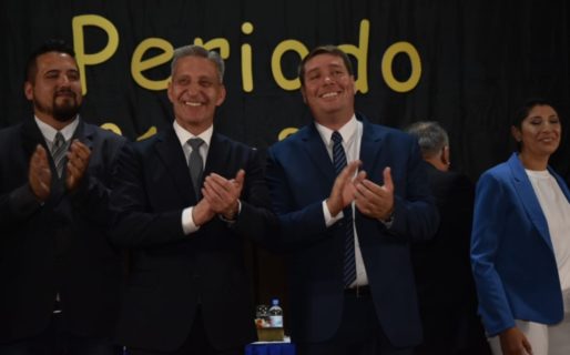 Biss juró en Rawson con la presencia de Arcioni