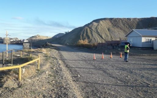 Hace cinco meses está cerrado el camino costero de km. 4