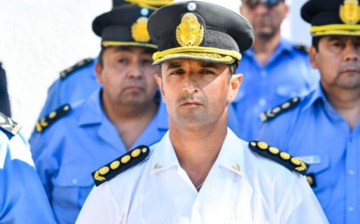 Aprobaron aumentos salariales para agentes policiales