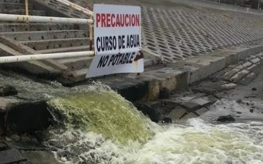 Autorizan descargar parte de la laguna en el mar