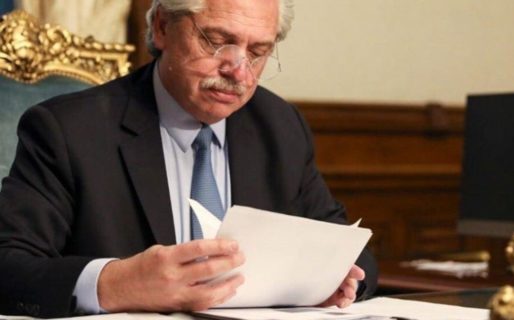 El Presidente anunció remedios gratis y bono de $ 5.000 para jubilados que cobran la mínima