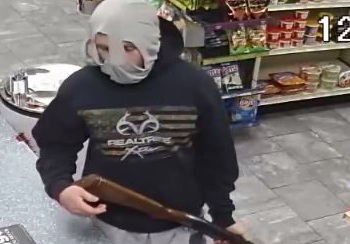 Usó unos calzoncillos para ocultar su rostro durante un robo