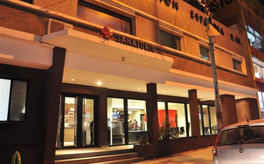 Dieron de alta a la ‘trigemela’ prematura que sobrevivió a un parto múltiple