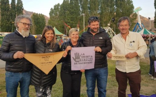 Legisladores K se despegan del Gobierno y rechazan la minería en Chubut