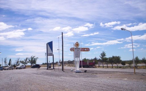 Caos en Garayalde por falta de combustible