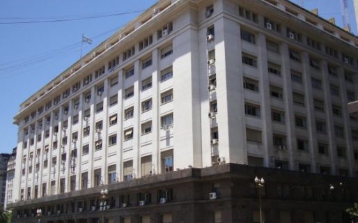 Licitan Letras con el objetivo de alargar plazos y bajar tasas