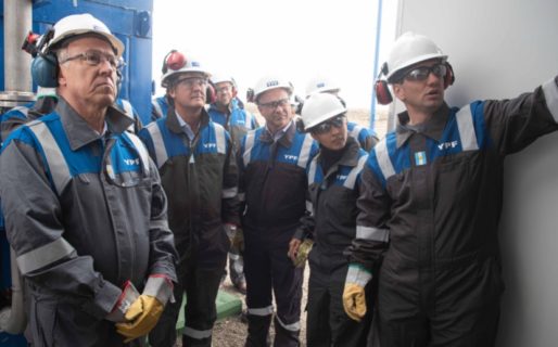 Nielsen dice que apuesta al convencional pero YPF baja la mitad de inversión en Chubut