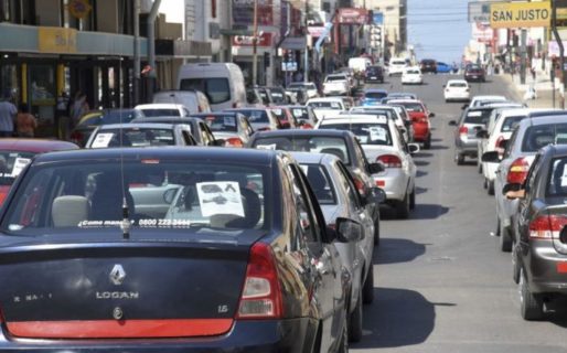 Robo a un remisero con un cuchillo de carnicero