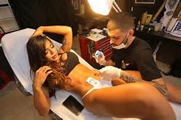 Se tatuó la cara de Messi y Antonella la bloqueó de las redes sociales