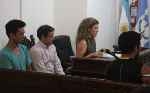 Dos hermanos se sacaron una selfie luego de decapitar a su padre