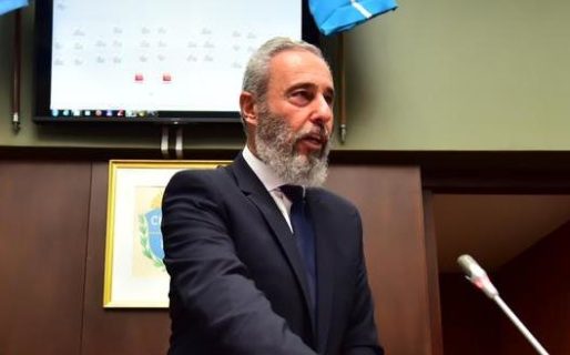 “Para resolver lo económico, el Gobierno primero debe resolver su interna política”