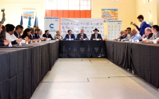 «La crisis es económica y financiera, pero nunca debe ser política»