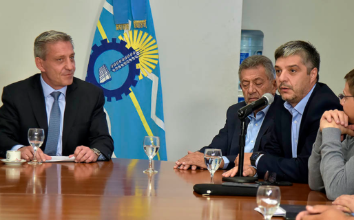 «No existen condiciones en las escuelas como para que no inicien las clases»