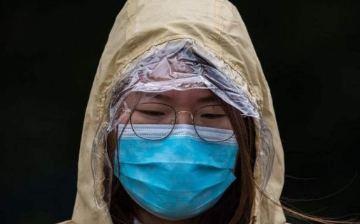 China sufrió su día más letal por el coronavirus: Casi 50 muertos en 24 horas