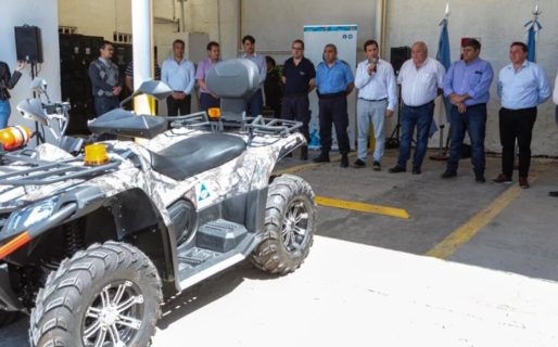 El Municipio entregó un cuatriciclo todo terreno a Defensa Civil