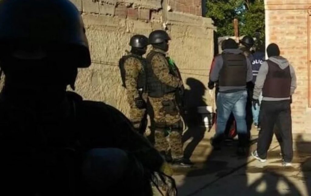 Realizan allanamientos en Comodoro y Buenos Aires por una causa por ...