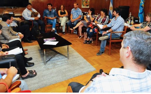 El Gobierno ofreció cancelar el jueves los aumentos adeudados a docentes