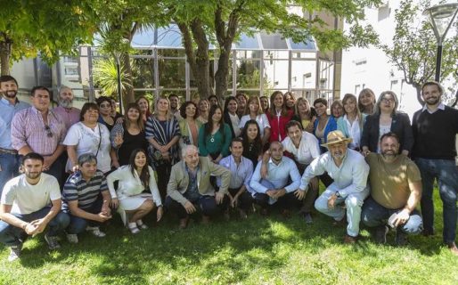 Luque recibió el apoyo de diputados provinciales y funcionarios nacionales