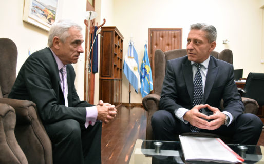 Arcioni recibió a Mario Vivas para acordar las medidas adoptadas en el Poder Judicial