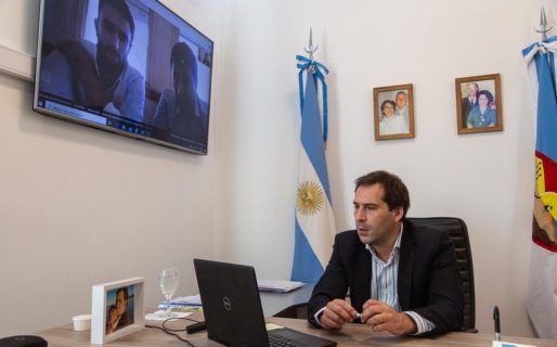 Luque mantuvo teleconferencia con el ministro de Desarrollo Social, Daniel Arroyo