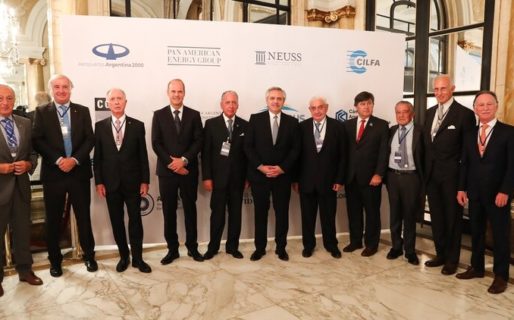 Fernández: “Necesitamos industriales comprometidos con la Argentina»