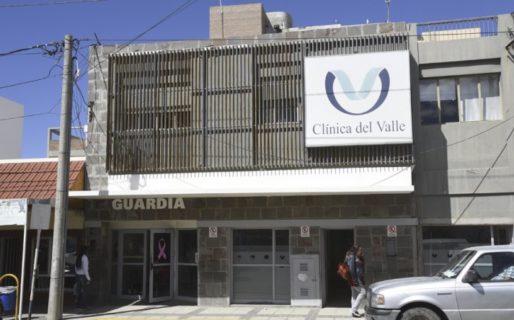 Clínica del Valle activó protocolo y aisló a paciente sospechado de Covid-19