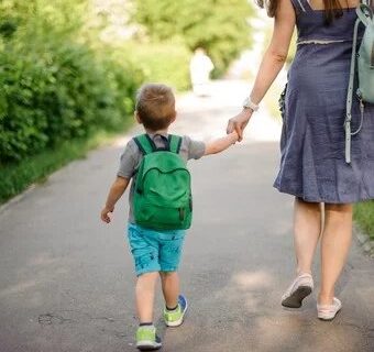 Padres separados podrían trasladar a sus hijos sólo en situaciones excepcionales