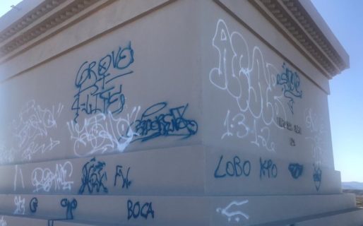 Luque repudió las pintadas en El Faro