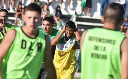 El “clásico más importante de la historia” de Rawson se suspendió por incidentes