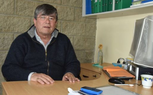 Jubilados exigen que les paguen por ventanilla