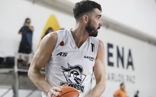 Figuras del deporte, periodismo y política bancaron a Seba Vega