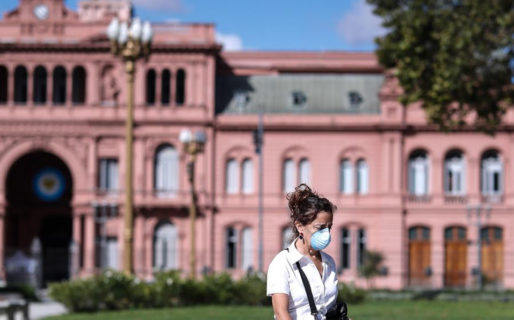 Pymes temen parate total en abril y avalancha de cheques rechazados