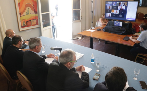﻿Arcioni evacuó dudas por videoconferencia con intendentes