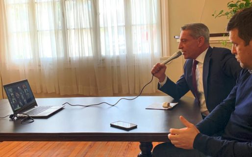 Arcioni se reunió por videoconferencia con Sastre y diputados oficialistas﻿