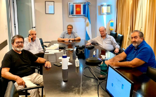 El gobierno le confirmó a la CGT que habrá una ayuda millonaria a las obras sociales