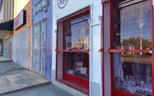 Comerciantes no quieren subsidios, piden volver a trabajar