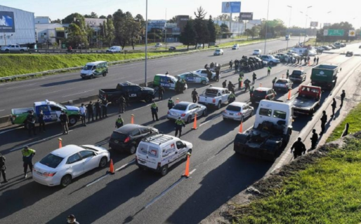 Indignante: miles de turistas violaron la cuarentena para viajar a la costa