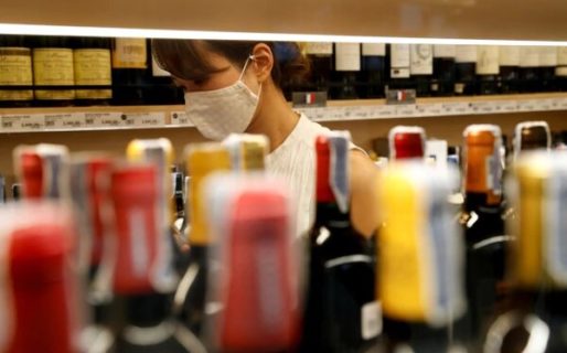 La OMS insta a restringir las ventas de alcohol en medio de la pandemia