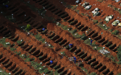 Así preparan el cementerio más  grande de Brasil para los muertos por coronavirus