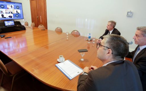 Arcioni mantuvo videoconferencia para garantizar normal funcionamiento de Servicios Públicos