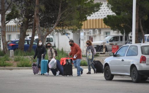Un millar de comodorenses varados solicitaron el traslado a la ciudad