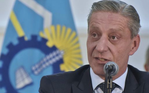 Arcioni: «Nos dejaron atados de pies y manos y no podemos declarar el default»