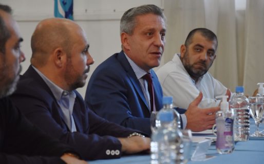 Arcioni encabezó una reunión con integrantes del Comité Económico Social