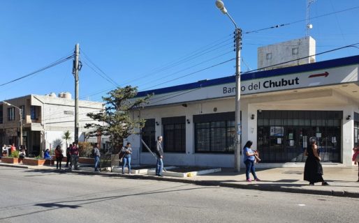 El Banco del Chubut abrirá el viernes para pagar jubilaciones y beneficios sociales