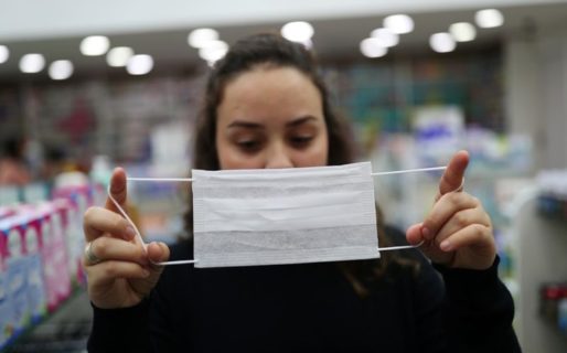 Cómo hacer un barbijo de tela en casa, según los CDC