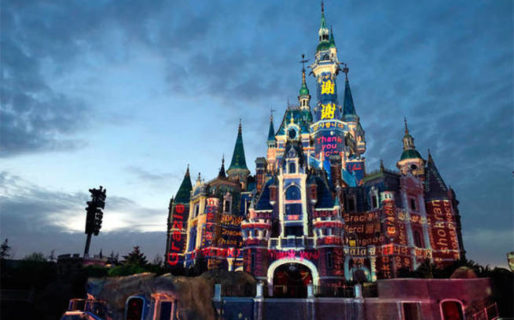 Disney World suspende sin sueldo a 43 mil empleados