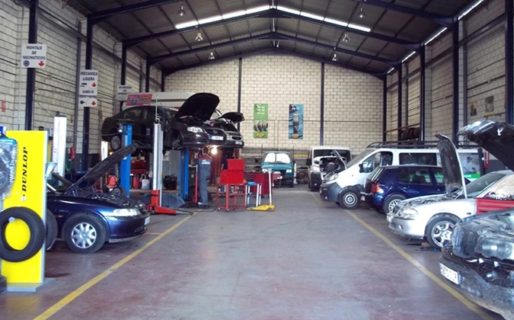 Talleres, gomerías y todas las excepciones de la “cuarentena administrada” anunciada por Alberto