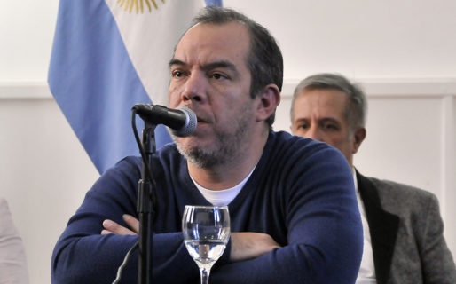 Grazzini admite que Provincia no puede pagar los sueldos